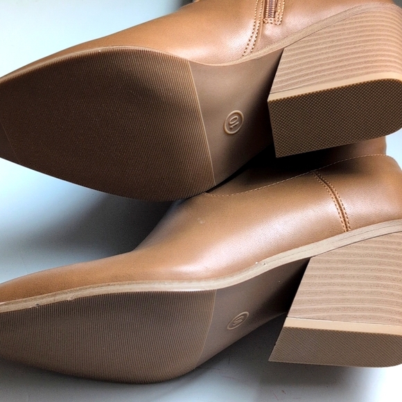 Aubree Ankle Boots from Universal Thread- Tan NWT Size 10 - Picture 7 of 7